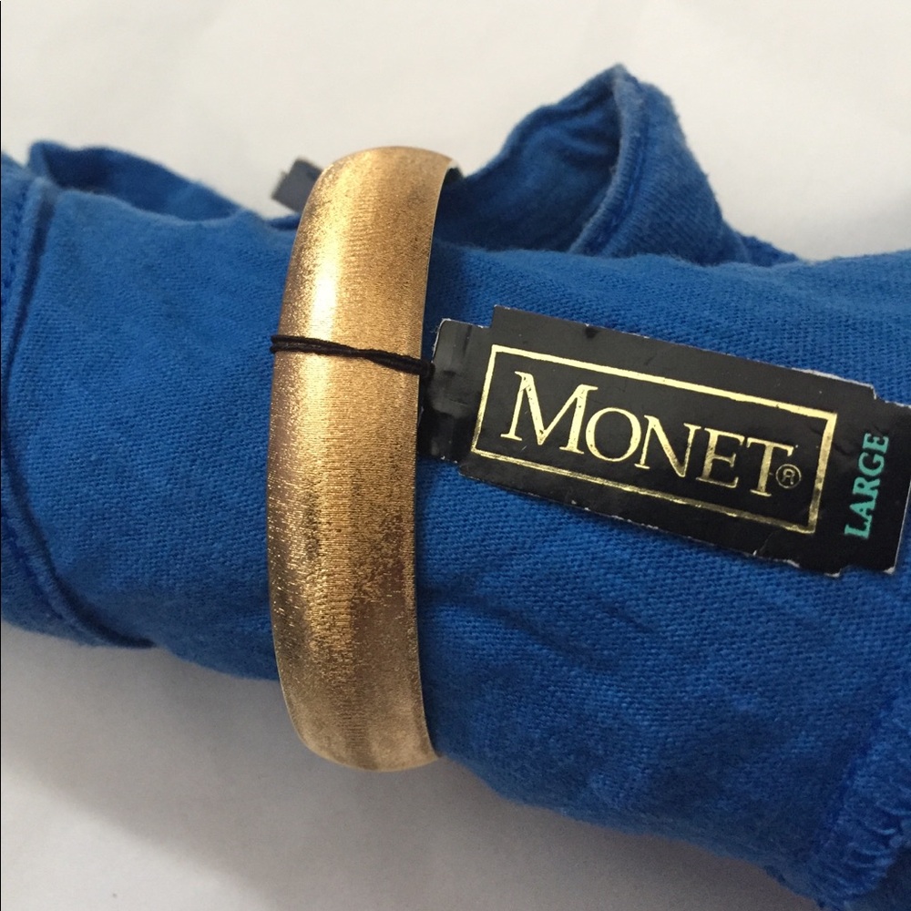 Monet Gold-Tone Bangle Bracelet NWT